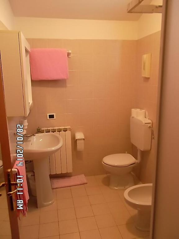 Hotel Residence La Rosa Кастионе дела Презолана Стая снимка